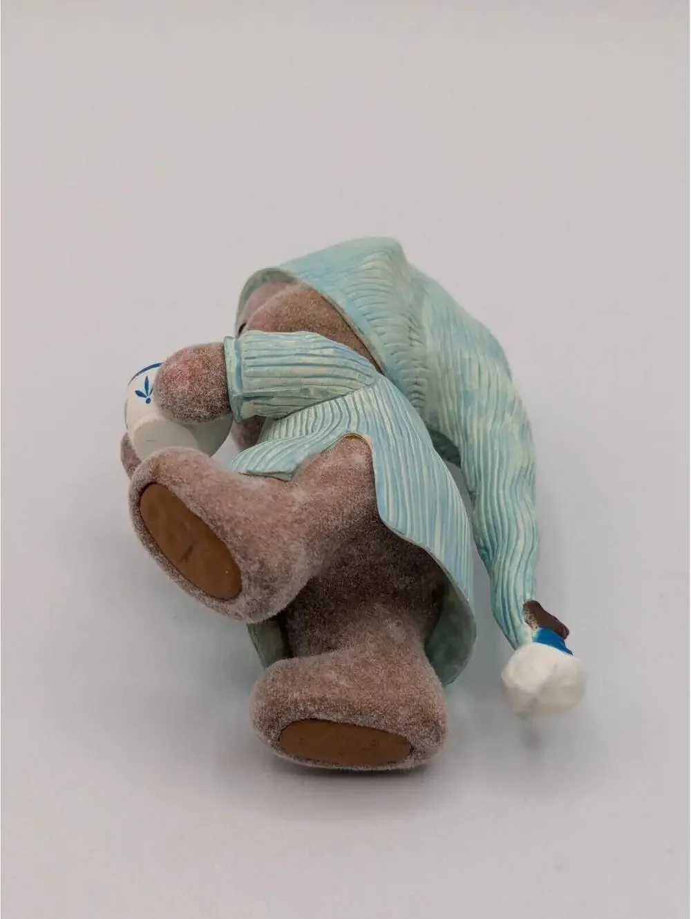 Hallmark Keepsake Comfy and Cozy 2016, 2nd in the Mary Hamilton's Bears Series